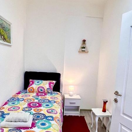 M Apartman Φότσα Εξωτερικό φωτογραφία