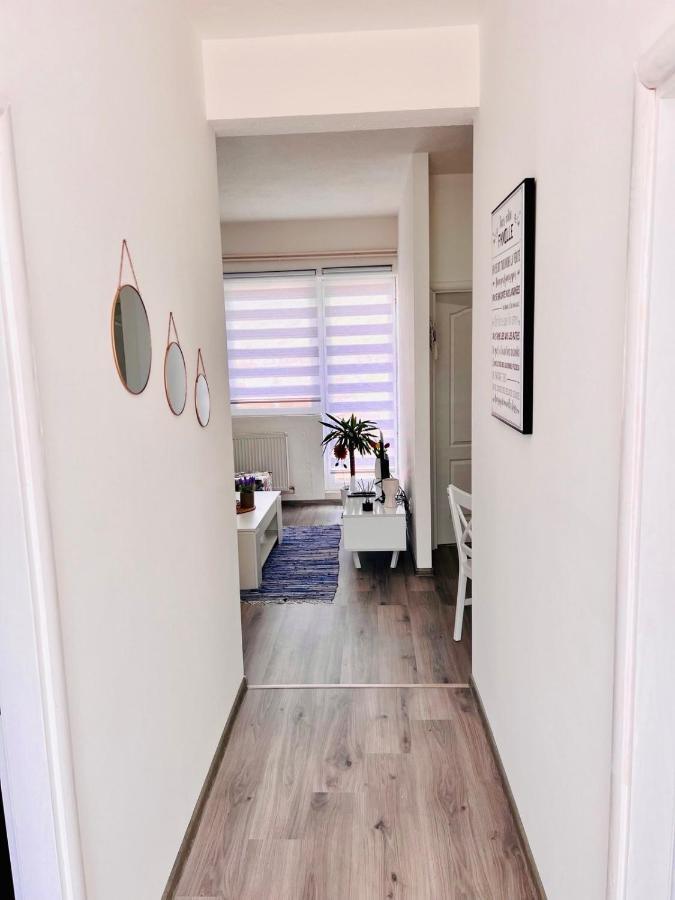 M Apartman Φότσα Εξωτερικό φωτογραφία